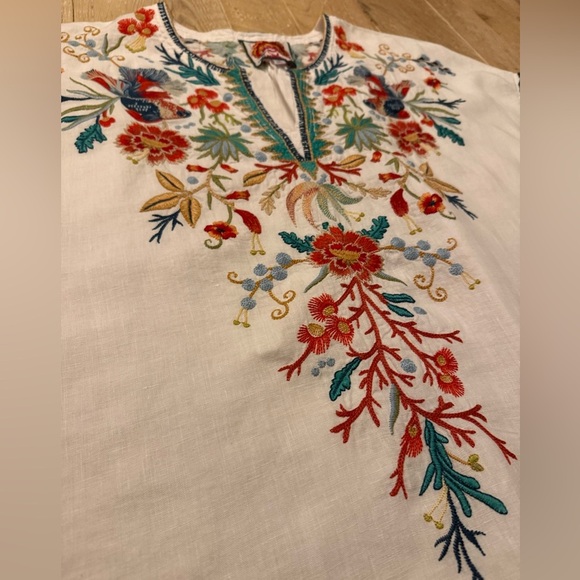 Johnny Was Floral Embroidered Linen Top / Tunic Size Large Boho White - Picture 2 of 8